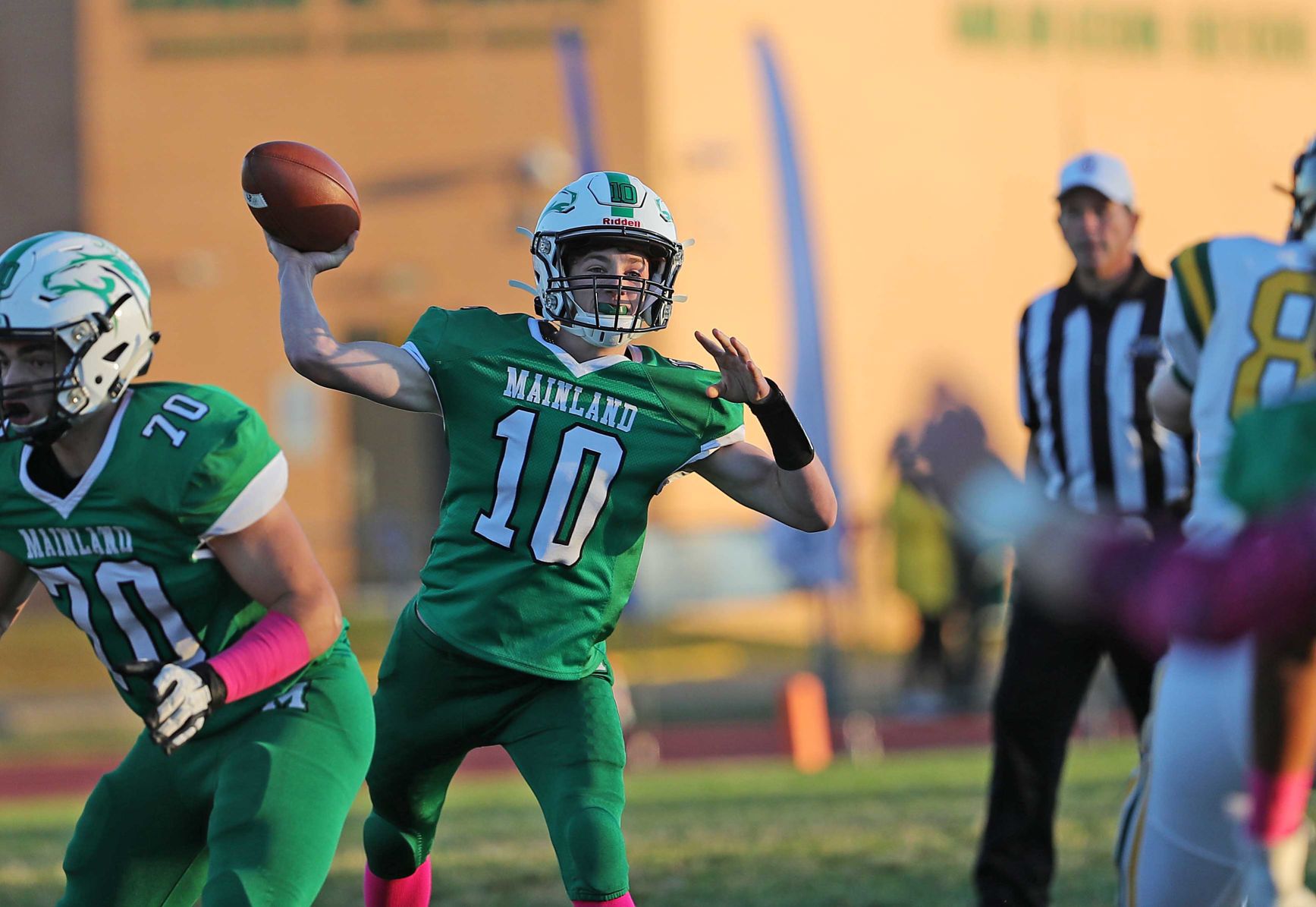 Mainland vs Clearview Football